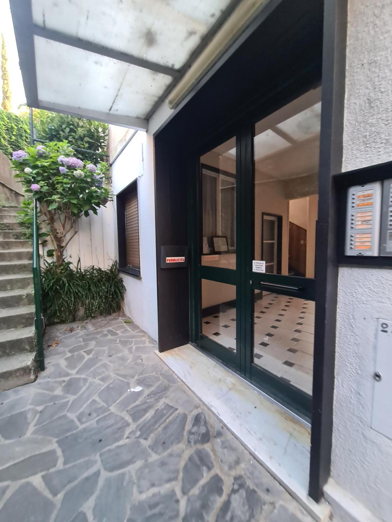 Appartamento Elegante A Rapallo By Portofinovacanze 外观 照片
